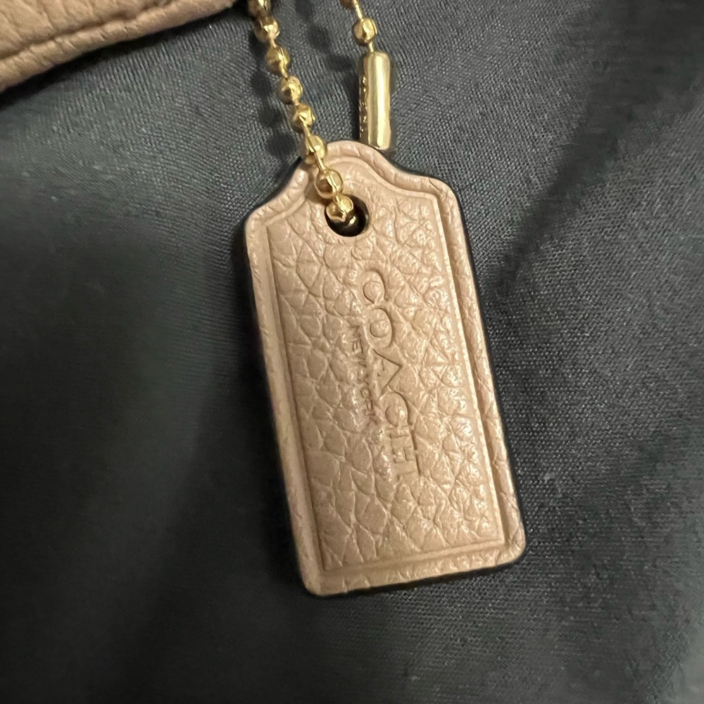 Coach Wristlet - Picture 4 of 4